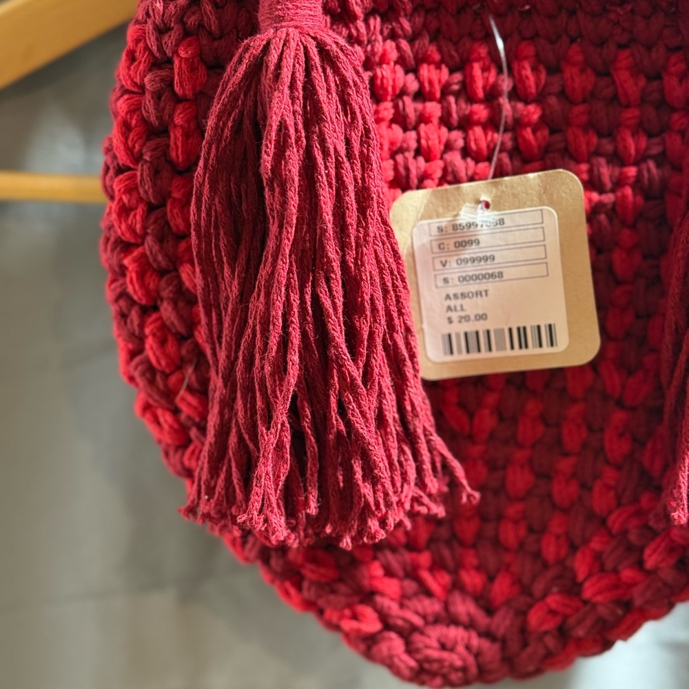 NWT BINGE Red Crochet Mini Bag With Tassels Boho Handmade Chic - Picture 12 of 15
